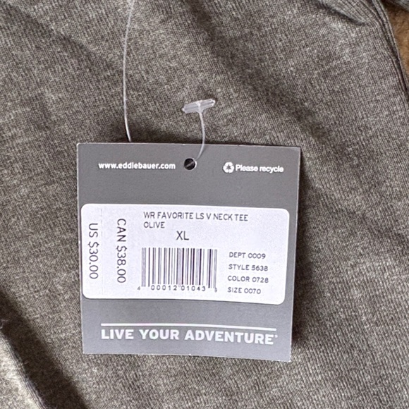 Eddie Bauer Women's green XL NWT Long Sleeve Tee favorite v neck tee - Picture 3 of 5